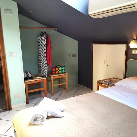 Hotel Casa Dorita - Free Breakfast Corner 8-12 2*