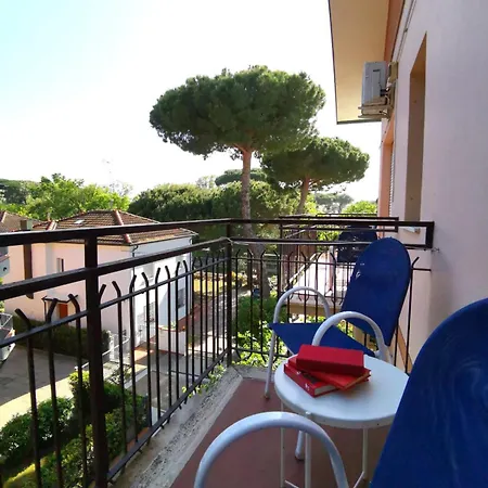 Hotel Casa Dorita - Free Breakfast Corner 8-12